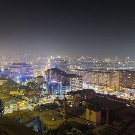 Luxury Sky View Apartment Πρίστινα Εξωτερικό φωτογραφία