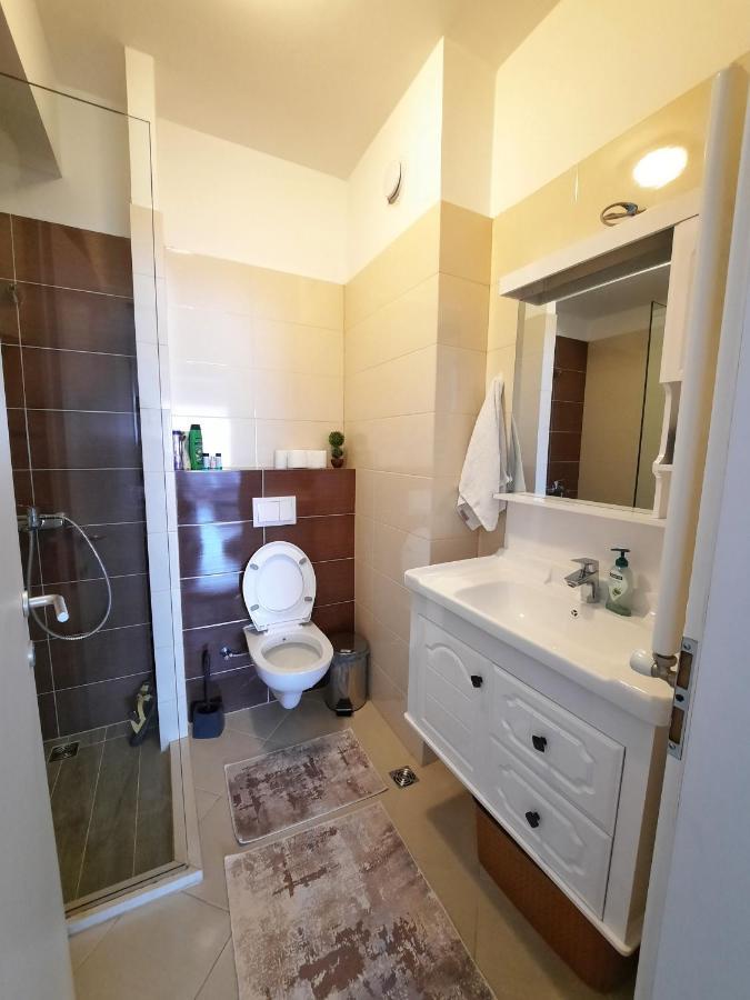 Luxury Sky View Apartment Πρίστινα Εξωτερικό φωτογραφία